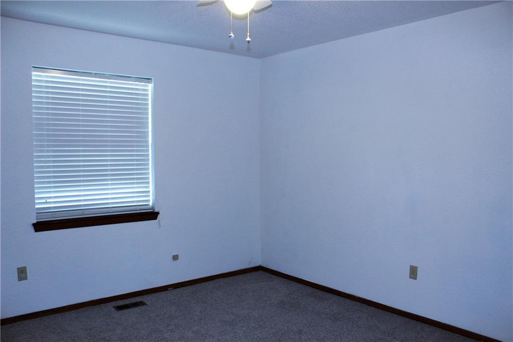712 E Fox Ln, Newcastle, OK 73065 photo 20