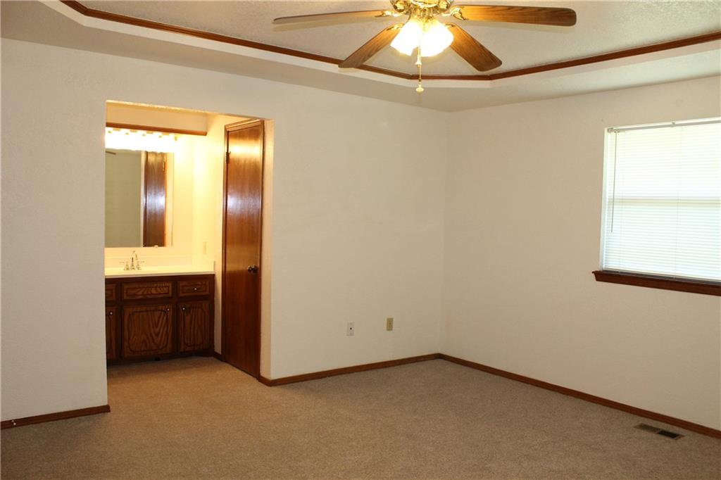 712 E Fox Ln, Newcastle, OK 73065 photo 15