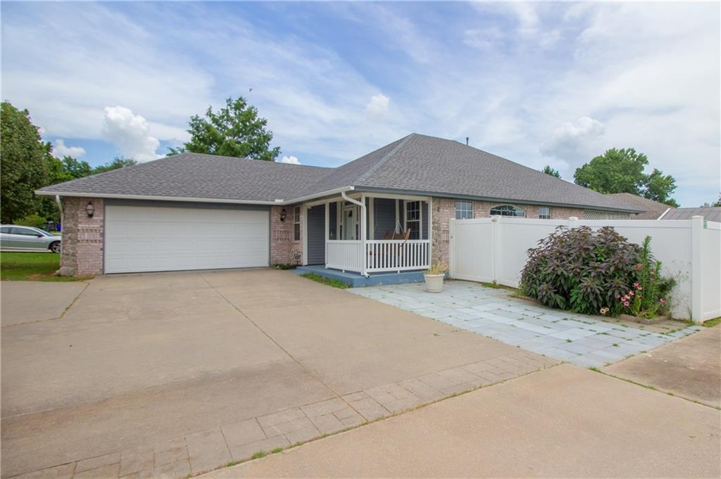 320 Cindy Ave, Norman, OK 73071 photo 3