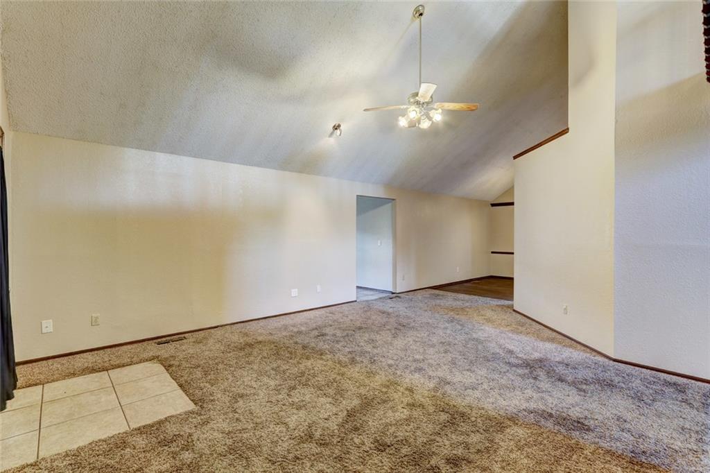 2609 Amy Ct, Moore, OK 73160 photo 9