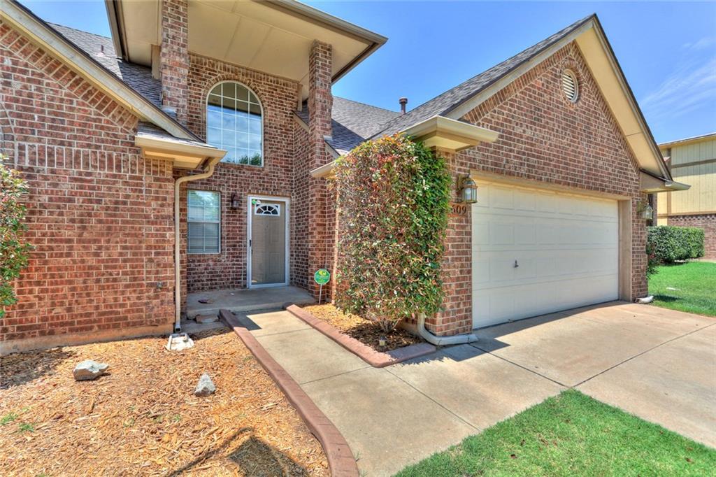 2609 Amy Ct, Moore, OK 73160 photo 3