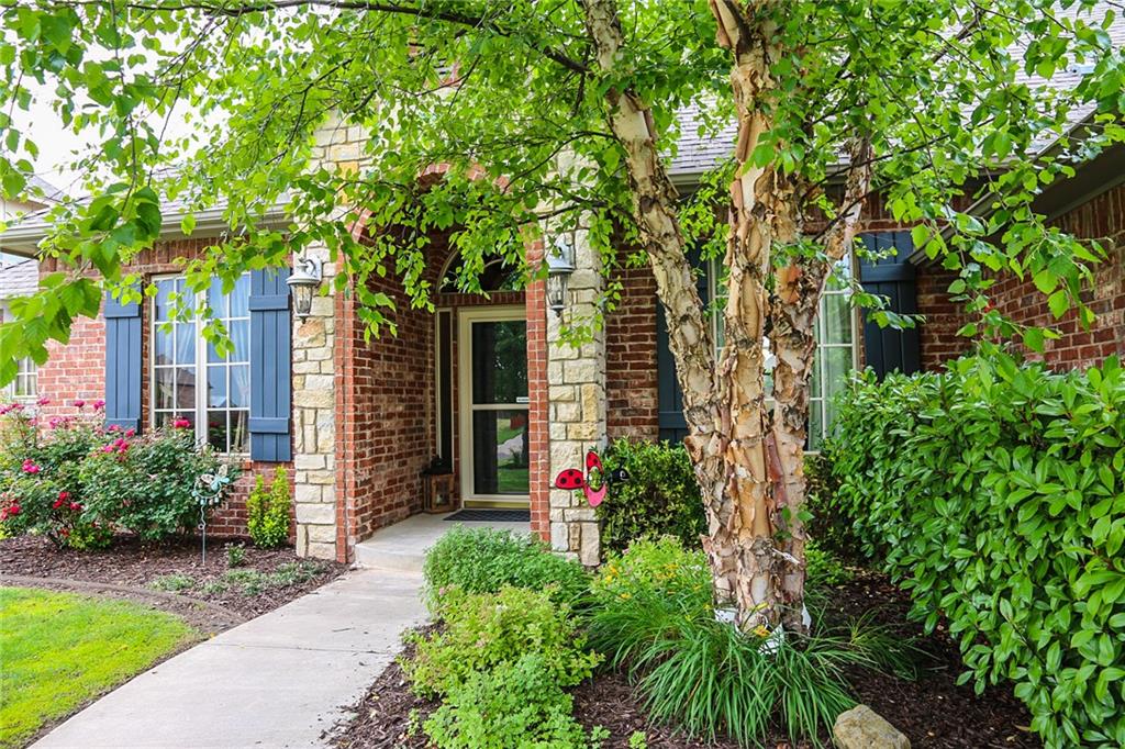 3008 White Cedar Ct, Moore, OK 73160 photo 3