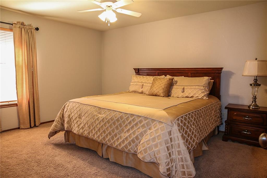 3008 White Cedar Ct, Moore, OK 73160 photo 28
