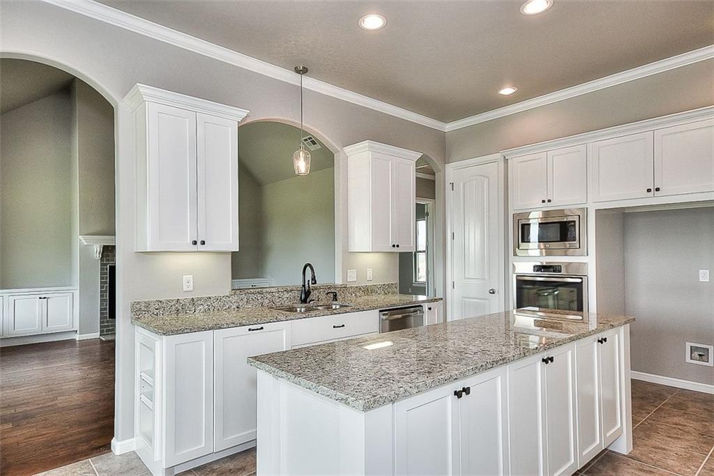 408 Perth Ct, Norman, OK 73069 photo 13