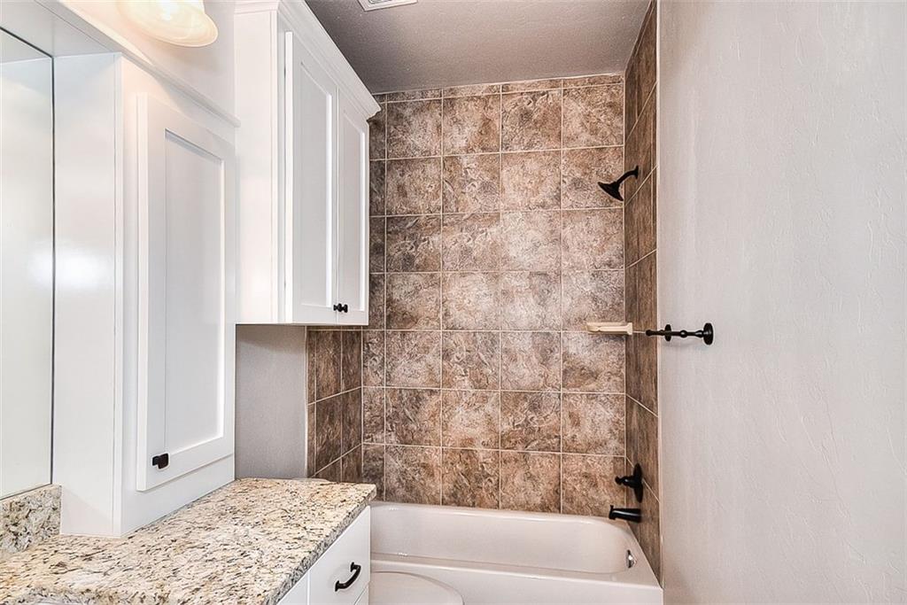 408 Perth Ct, Norman, OK 73069 photo 27