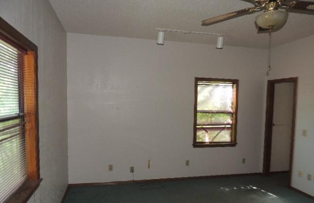 32141 Highway 270, Mcloud, OK 74851 photo 10