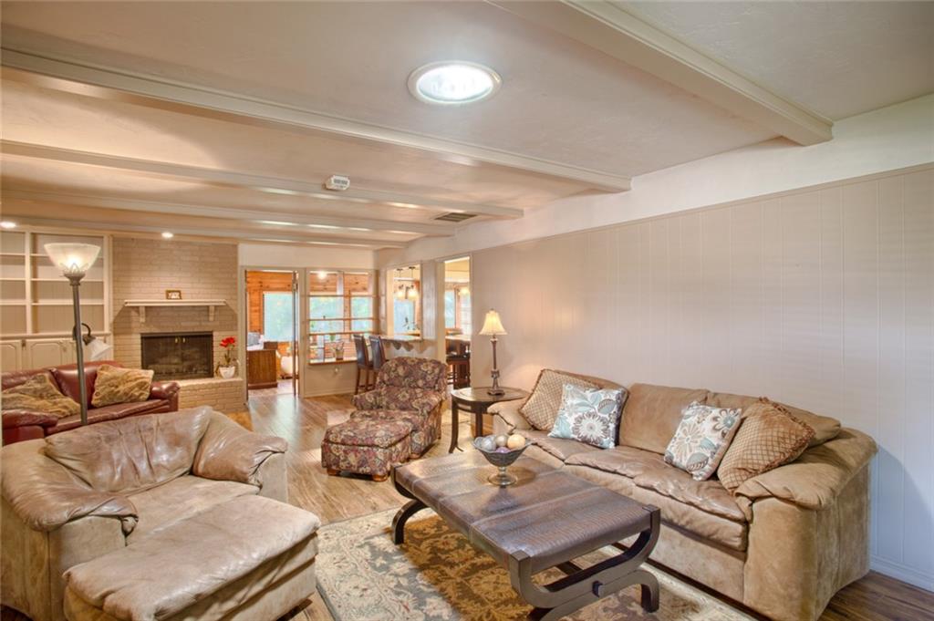 622 E 28th St, Edmond, OK 73013 photo 5