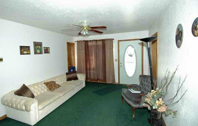 1510 E Grant Ave, Guthrie, OK 73044 photo 3