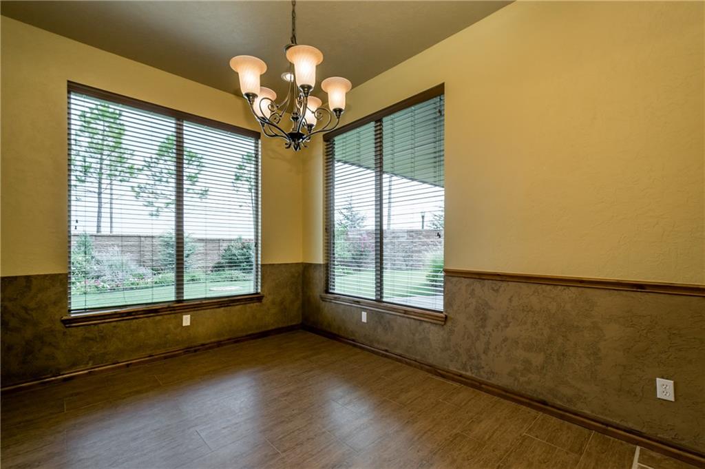 2817 SE 5th St, Moore, OK 73160 photo 15
