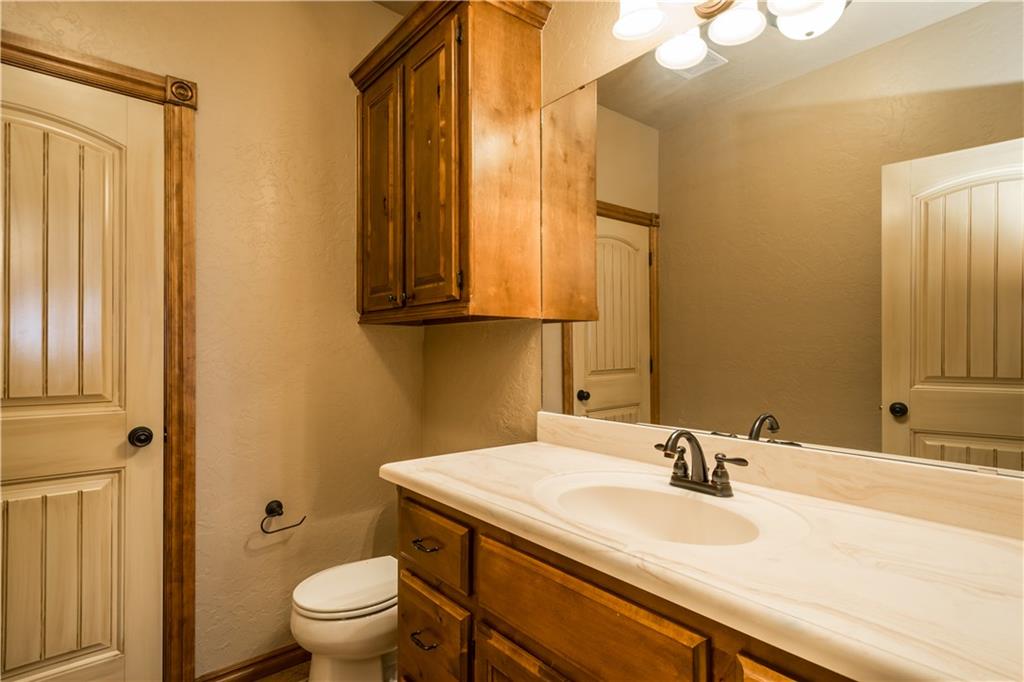 2817 SE 5th St, Moore, OK 73160 photo 30