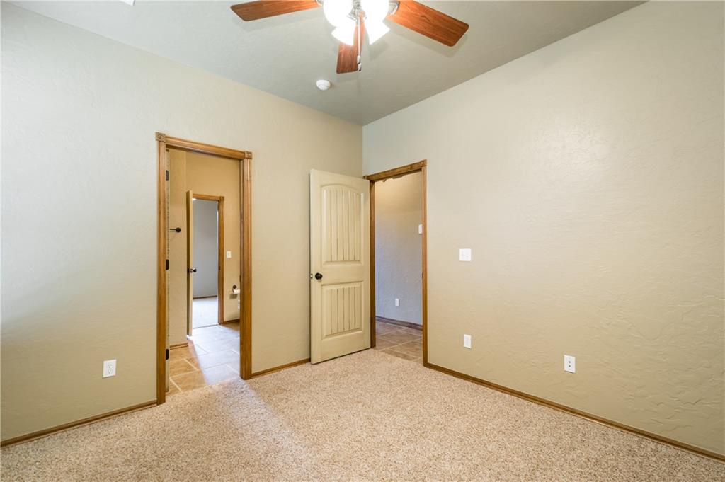 2817 SE 5th St, Moore, OK 73160 photo 23