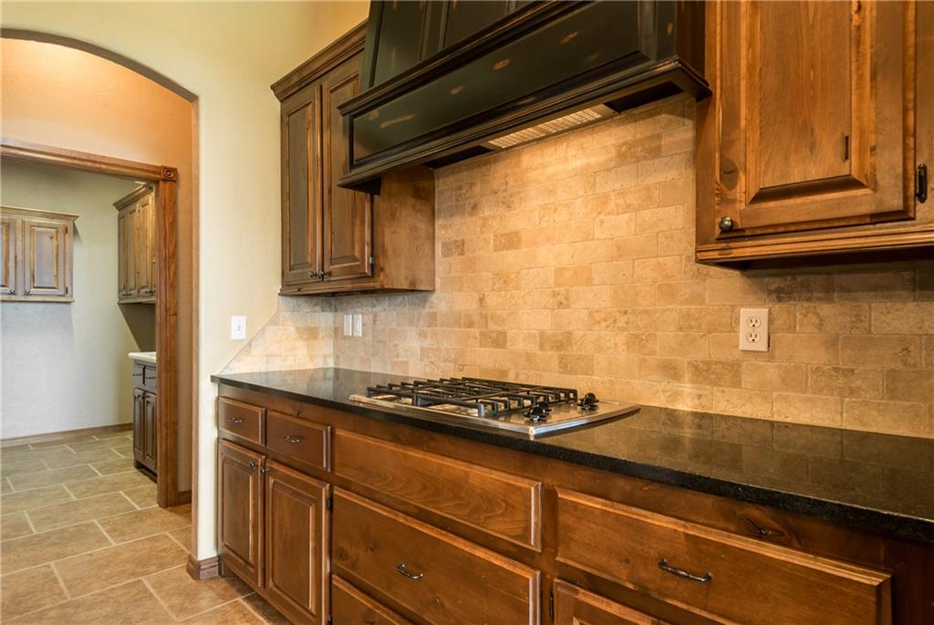 2817 SE 5th St, Moore, OK 73160 photo 14