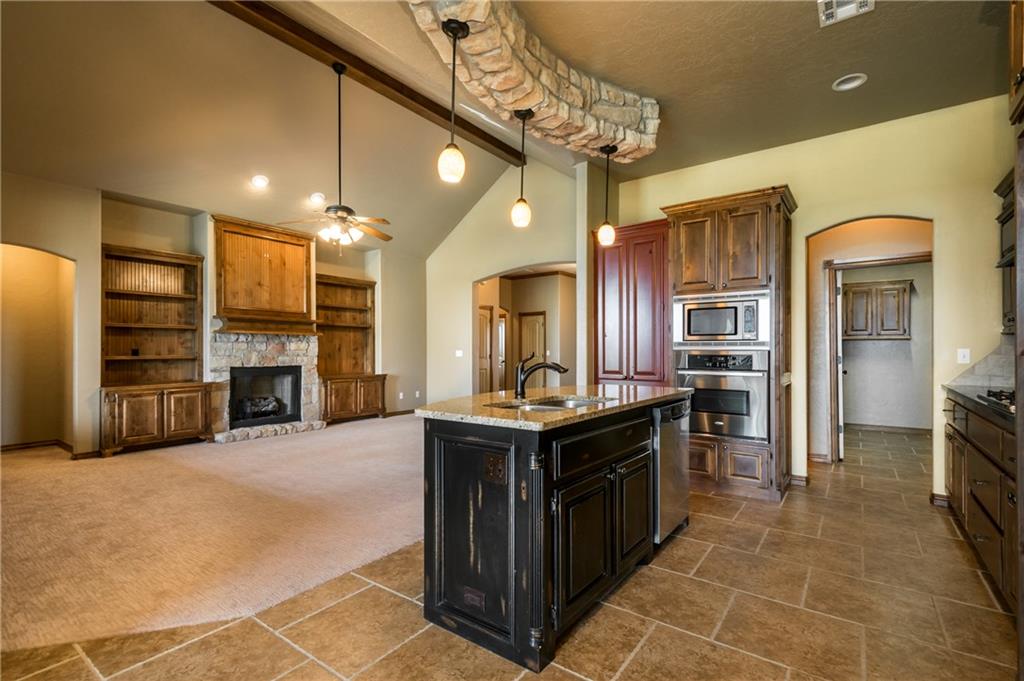 2817 SE 5th St, Moore, OK 73160 photo 11