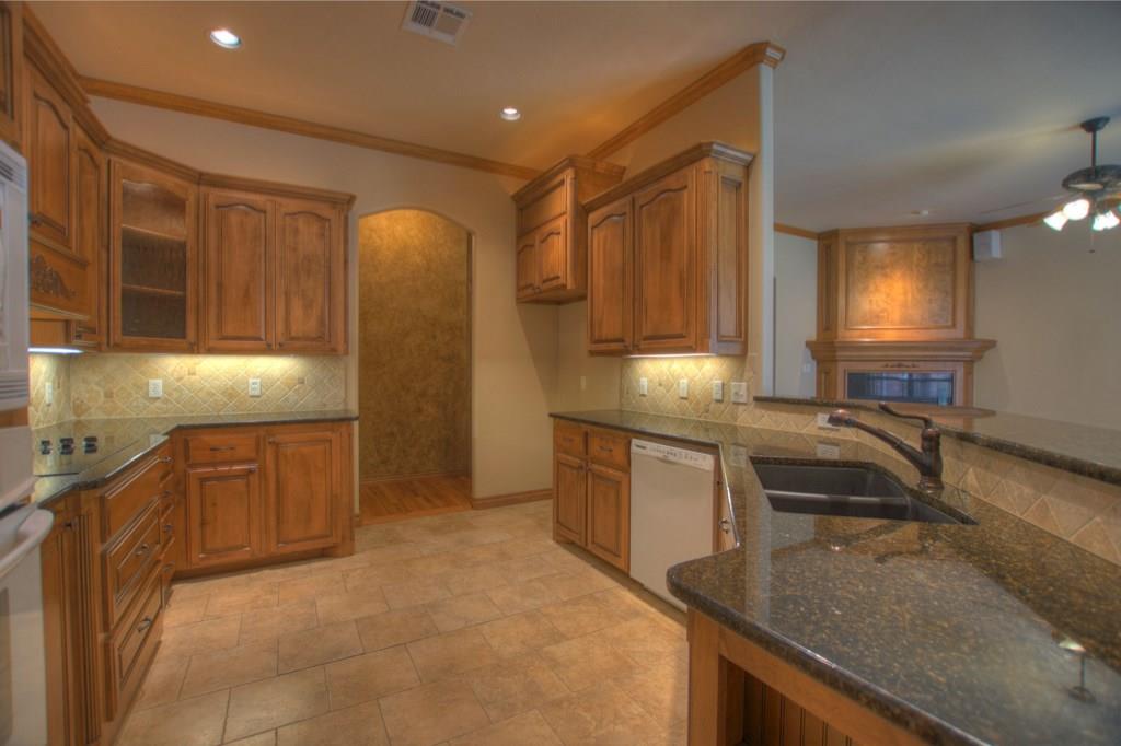 1124 Lanie Ln, Moore, OK 73160 photo 21