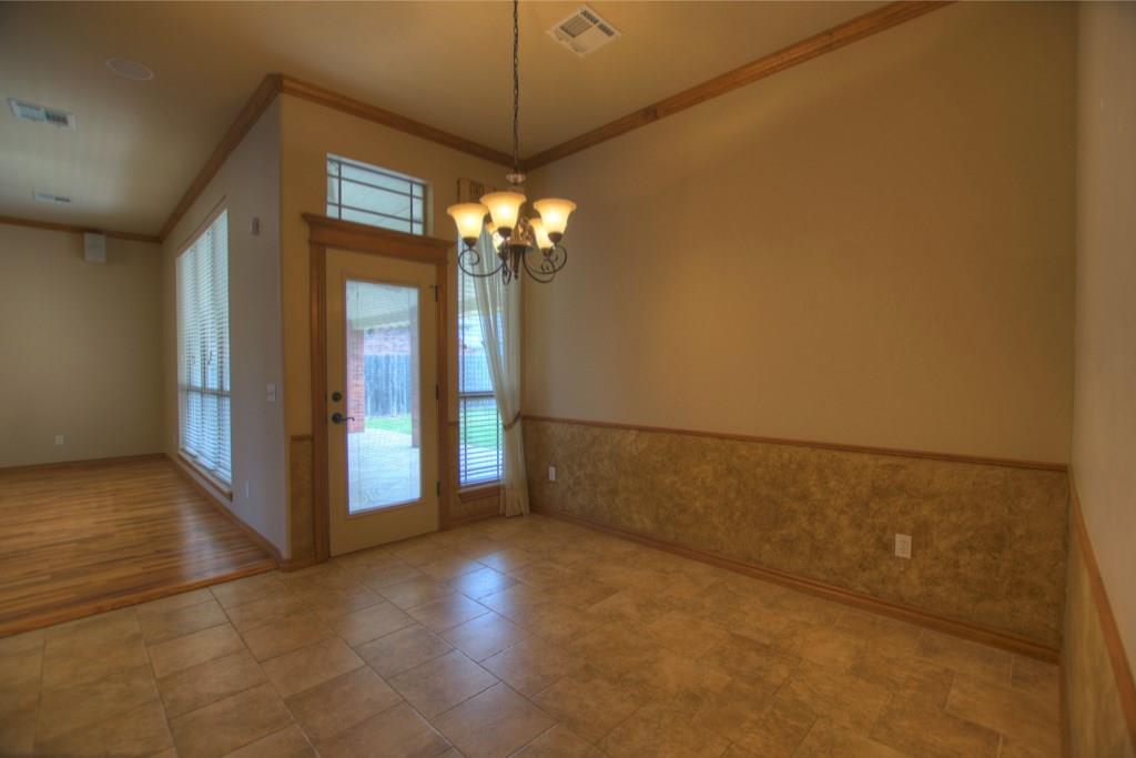 1124 Lanie Ln, Moore, OK 73160 photo 22