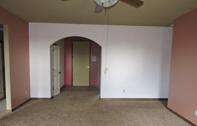 1604 Camelot St, Tuttle, OK 73089 photo 4
