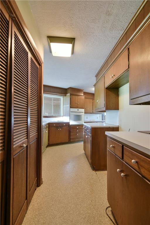 7935 E Post Oak Rd, Noble, OK 73068 photo 10