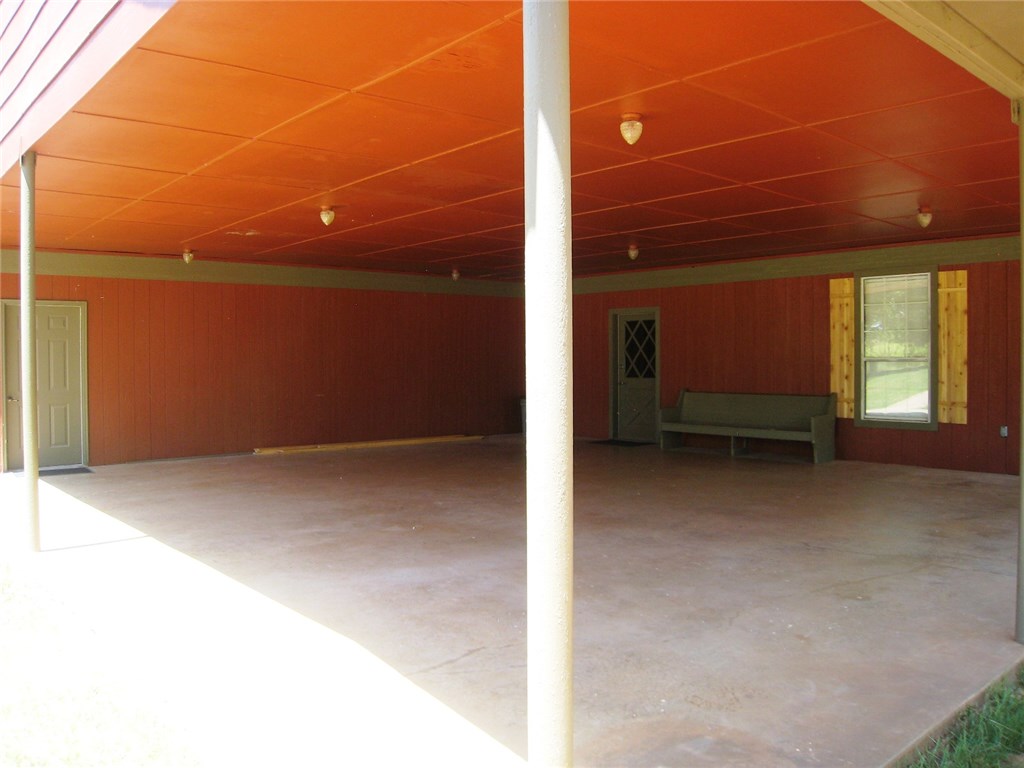 35249 E 1320, Maud, OK 74854 photo 23