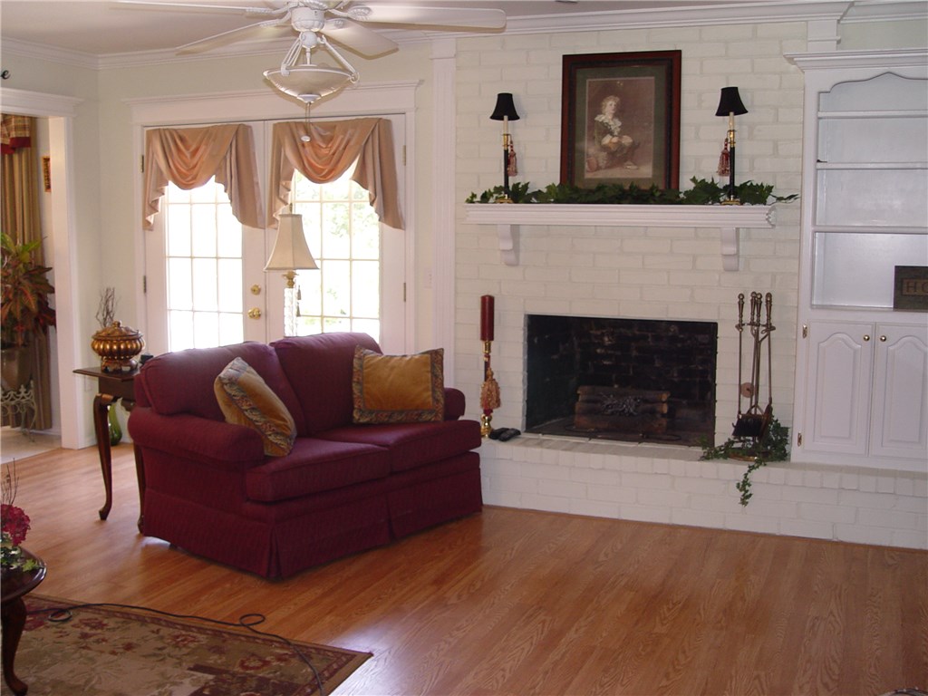 2104 Fox Ave, Moore, OK 73160 photo 9
