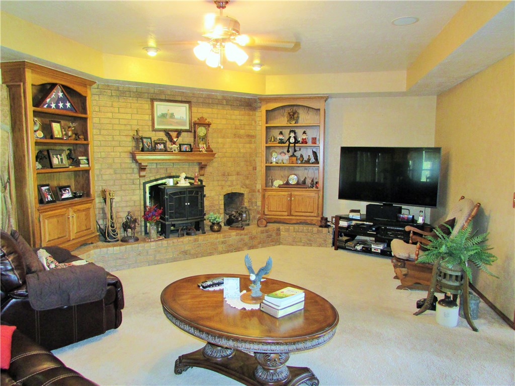 2320 Walnut, Tuttle, OK 73089 photo 6