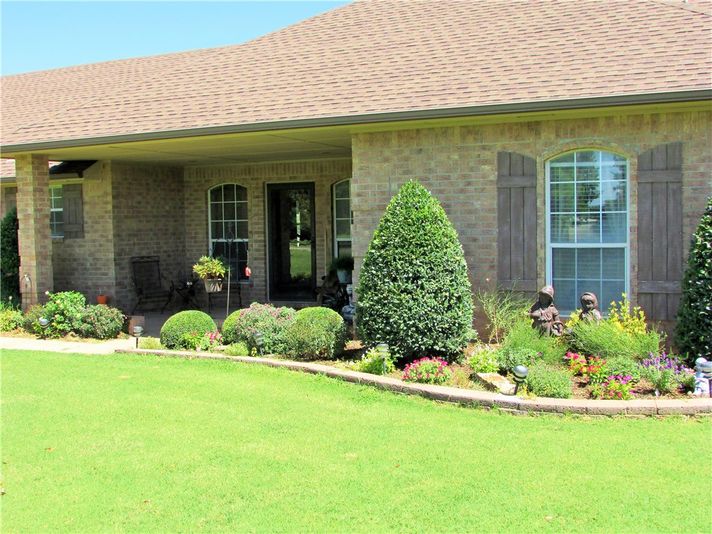2320 Walnut, Tuttle, OK 73089 photo 4