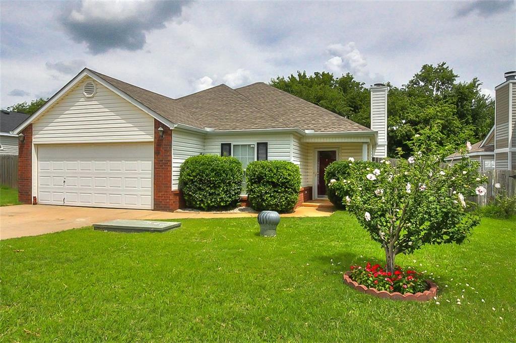 1033 Pinecrest St, Norman, OK 73071 photo 1