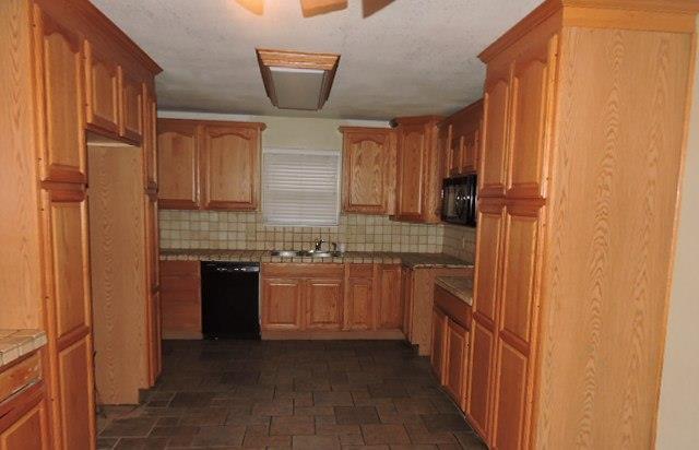 116 S Morgan Dr, Moore, OK 73160 photo 5