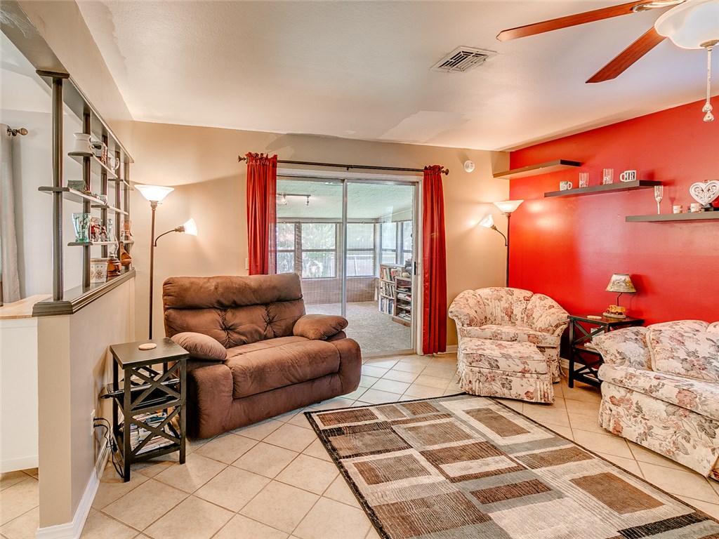 109 Eberle Dr, Moore, OK 73160 photo 22
