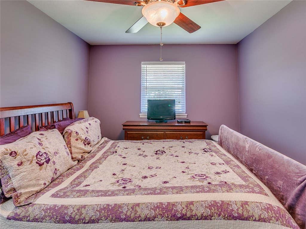 109 Eberle Dr, Moore, OK 73160 photo 27