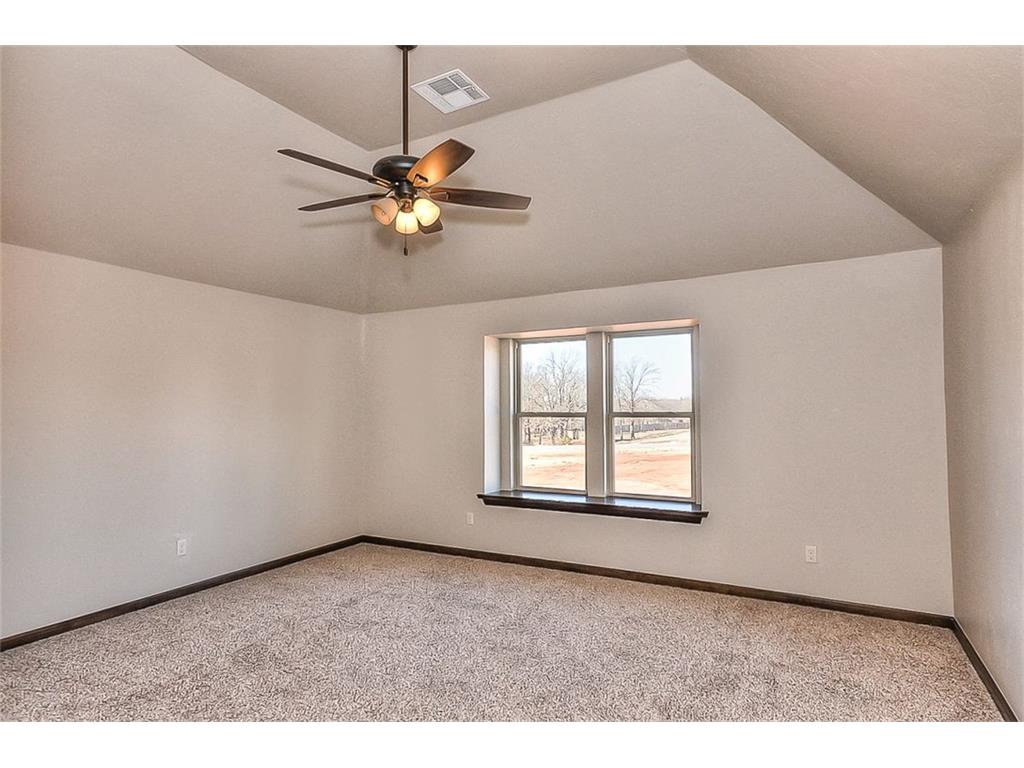 5701 Lost Deer Dr, Newalla, OK 74857 photo 21