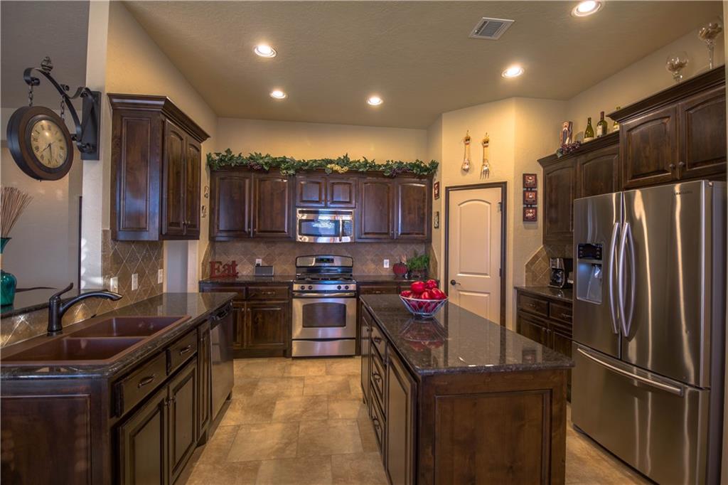 2709 SE 7th St, Moore, OK 73160 photo 14