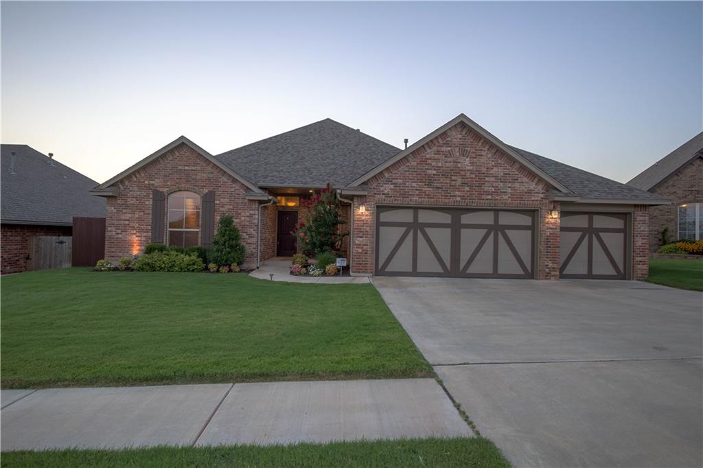 2709 SE 7th St, Moore, OK 73160 photo 1