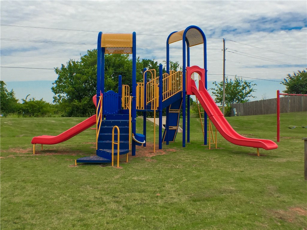 2709 SE 7th St, Moore, OK 73160 photo 32