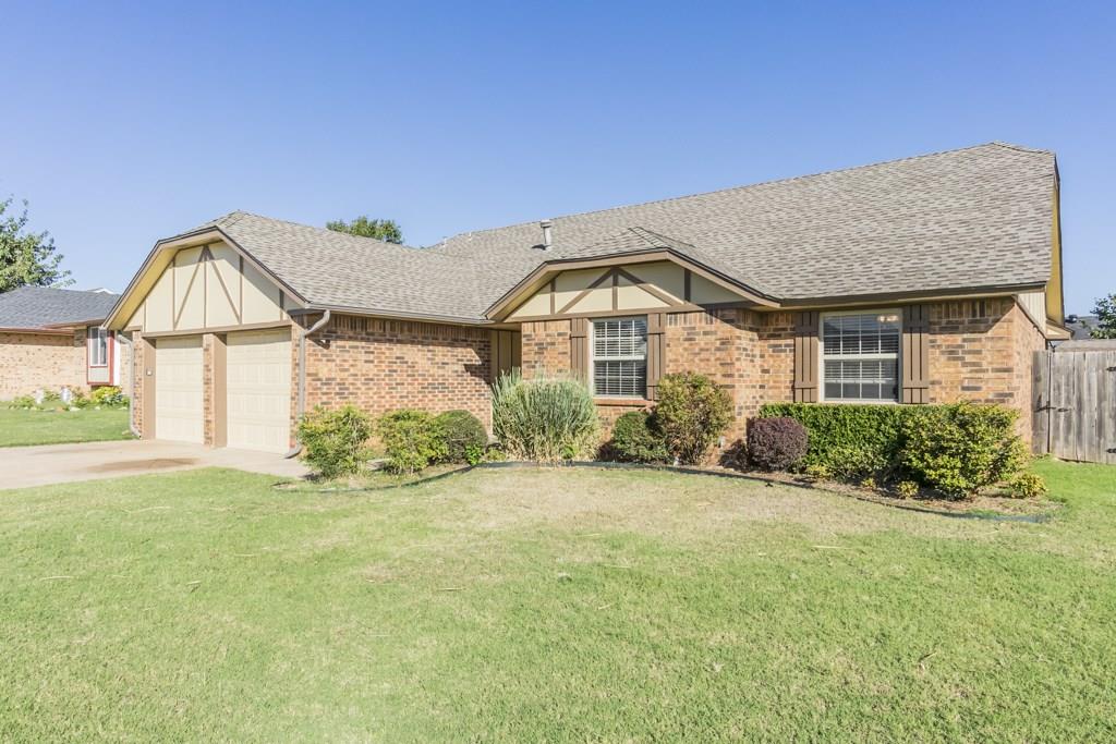 645 NE 16th St, Moore, OK 73160 photo 4