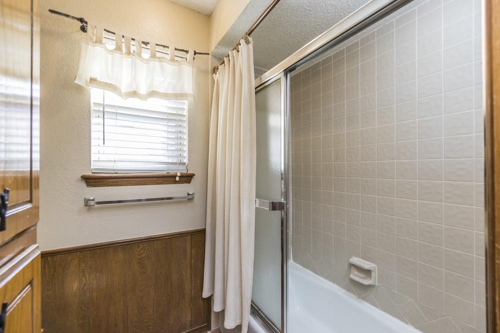 645 NE 16th St, Moore, OK 73160 photo 28