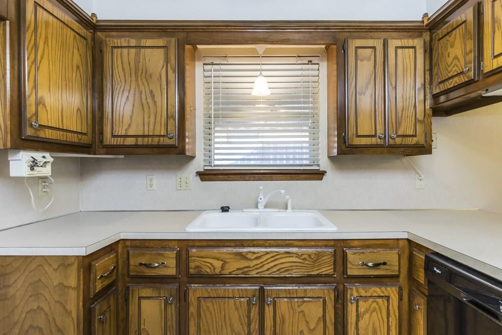 645 NE 16th St, Moore, OK 73160 photo 16