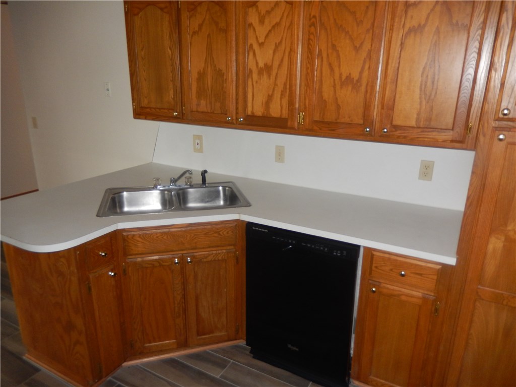 1510 Westmore Dr, Moore, OK 73170 photo 10