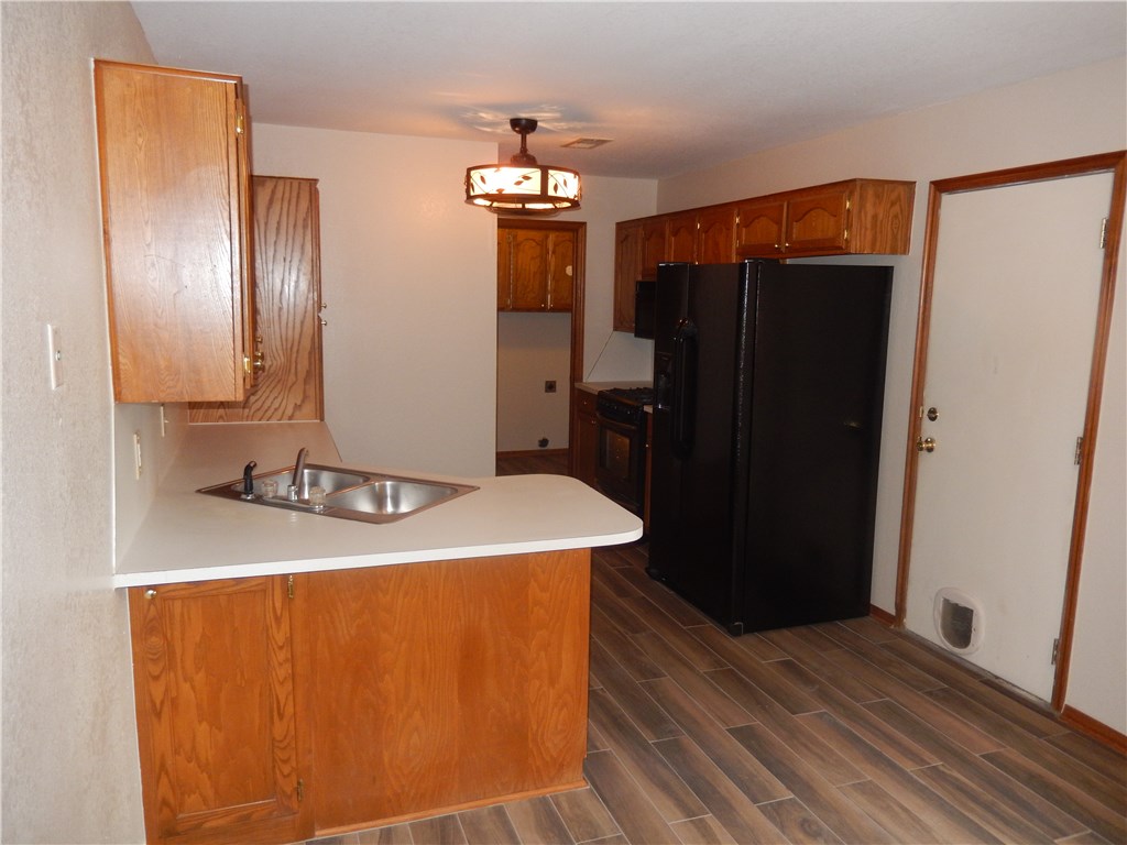 1510 Westmore Dr, Moore, OK 73170 photo 9