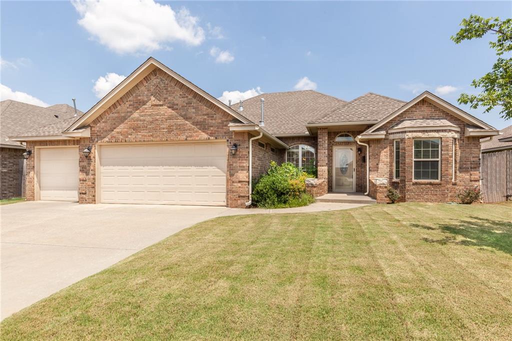 1409 NW 13th Pl, Moore, OK 73170 photo 1