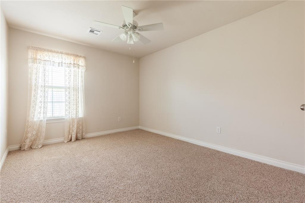 1409 NW 13th Pl, Moore, OK 73170 photo 27