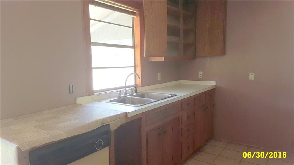 38069 Willow View Rd, Tecumseh, OK 74873 photo 6