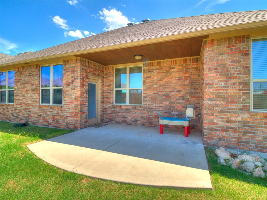 813 SE 6th St, Moore, OK 73160 photo 36