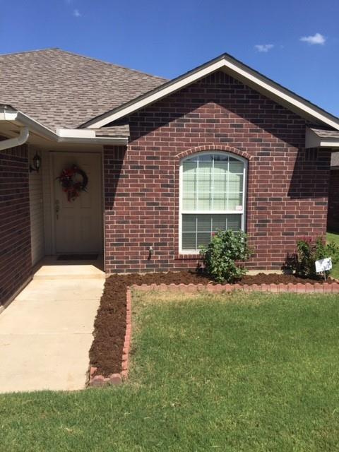 4016 Applegate Dr, Moore, OK 73160 photo 4