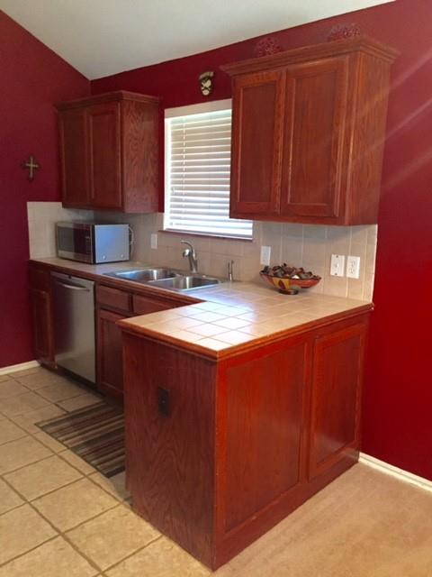 4016 Applegate Dr, Moore, OK 73160 photo 9