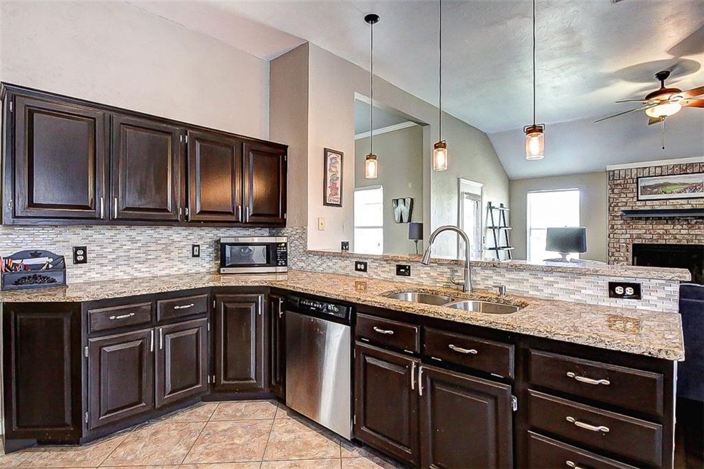 904 Old Mill Rd, Moore, OK 73160 photo 8