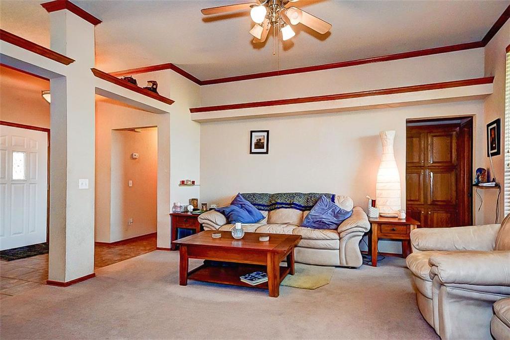 2013 Oak Dr, Moore, OK 73170 photo 8