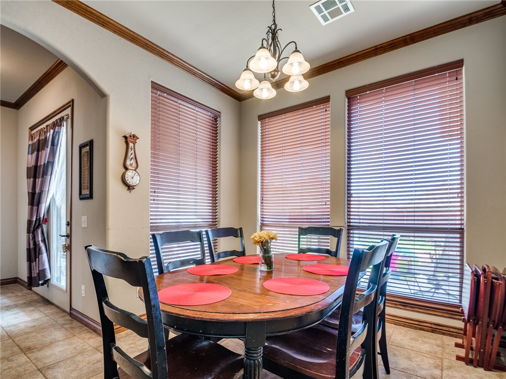 15212 Grayson Dr, Edmond, OK 73013 photo 10
