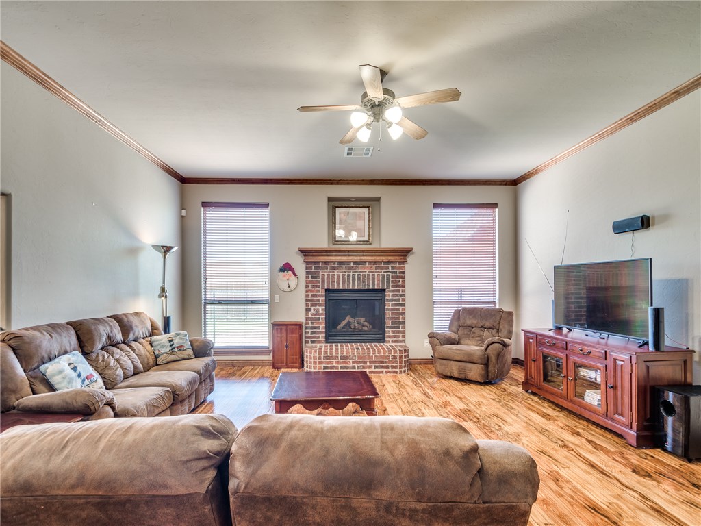 15212 Grayson Dr, Edmond, OK 73013 photo 13