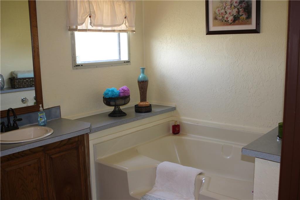 17319 E 715 Rd, Dover, OK 73734 photo 25