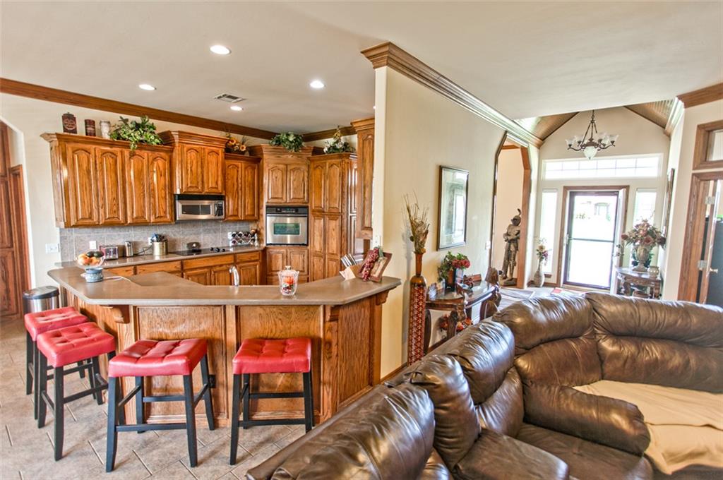 4203 Nugget Ln, Tuttle, OK 73089 photo 6
